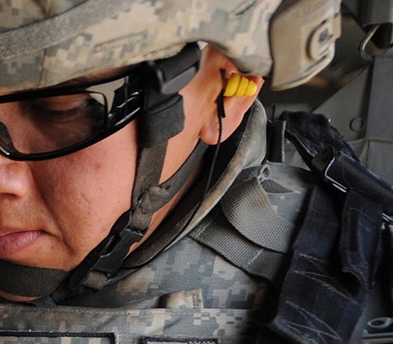 soldier wearing 3m earplugs